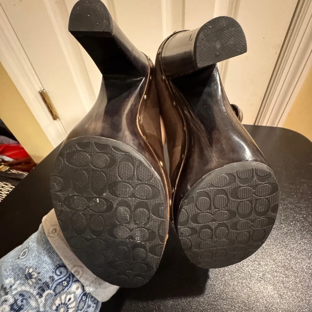 Coach brown Colene Mary Jane Heels with stud detail size 8